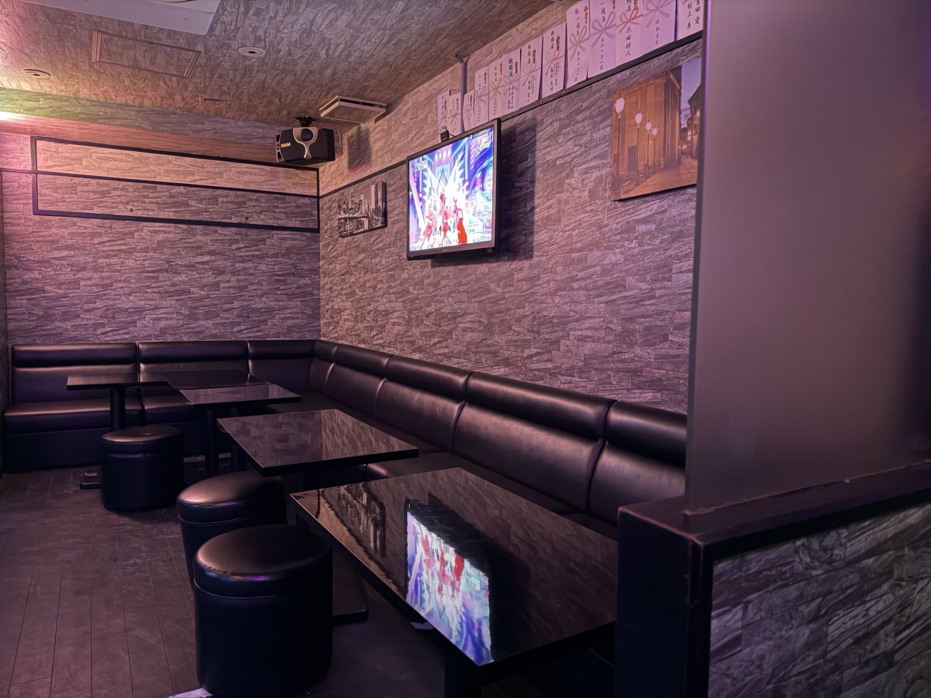 カラオケシーン